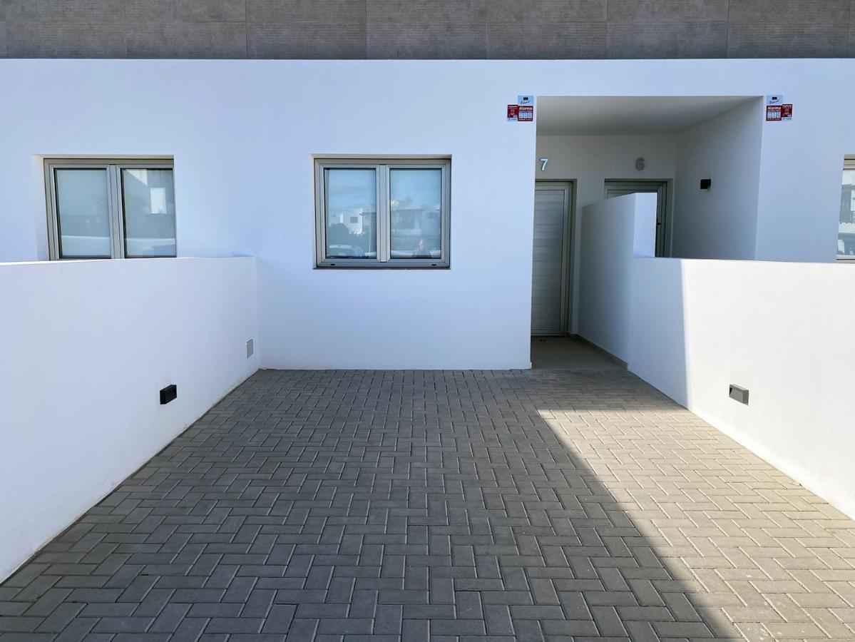 Marina Suites 7 Playa Blanca  Exterior photo
