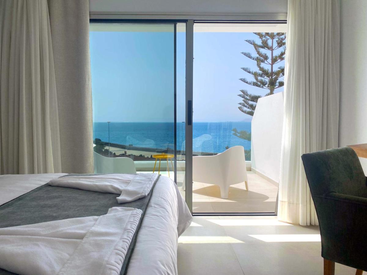 Marina Suites 7 Playa Blanca  Exterior photo